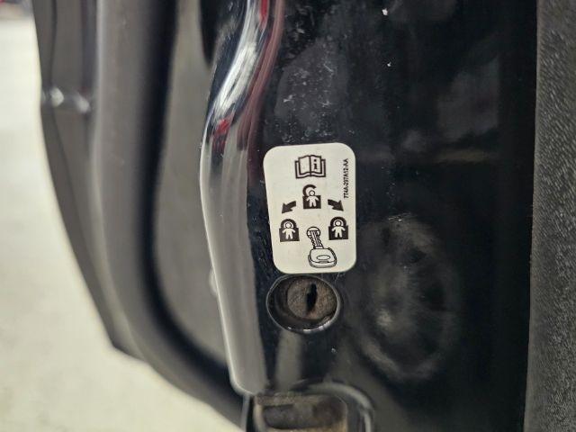 Ford Focus 4dr Sdn SE 2010