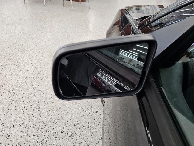 Ford Focus 4dr Sdn SE 2010