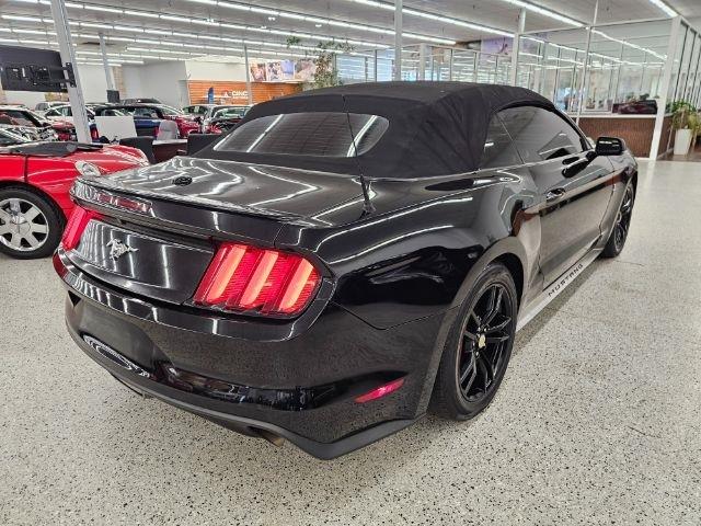 Ford Mustang 2dr Conv EcoBoost Premium 2016