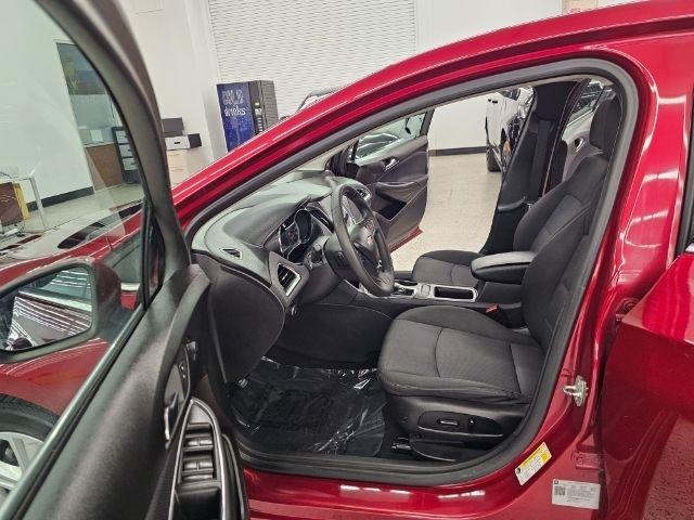 Chevrolet Cruze 4dr Sdn 1.4L LT w/1SD 2018