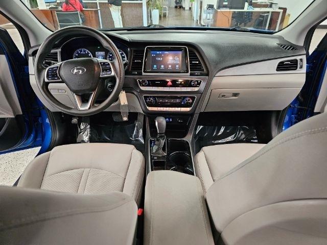 Hyundai Sonata SE 2.4L 2019