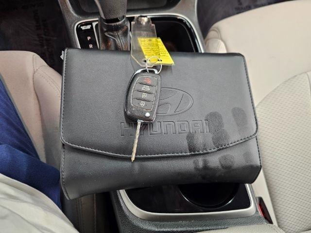 Hyundai Sonata SE 2.4L 2019