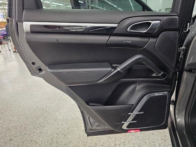 Porsche Cayenne AWD 4dr 2016