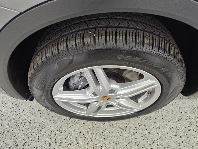 Porsche Cayenne AWD 4dr 2016