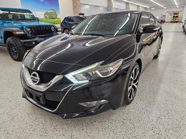 Nissan Maxima SV 3.5L 2017
