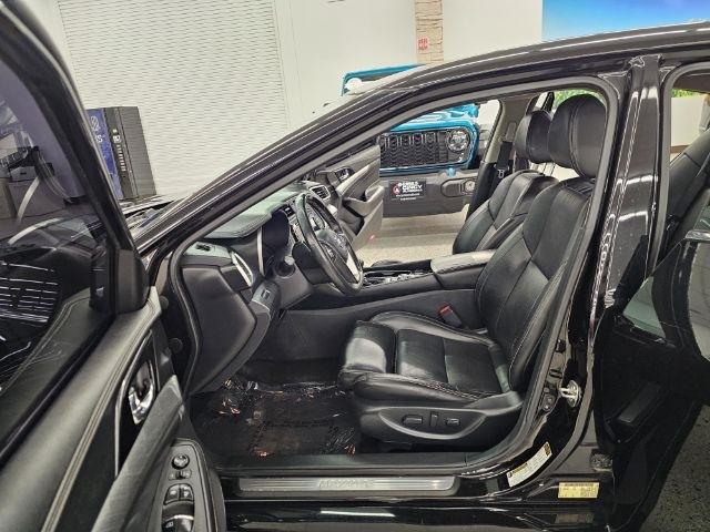 Nissan Maxima SV 3.5L 2017