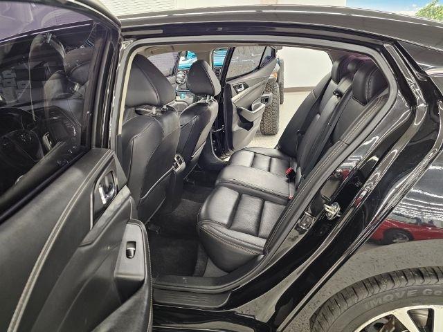 Nissan Maxima SV 3.5L 2017