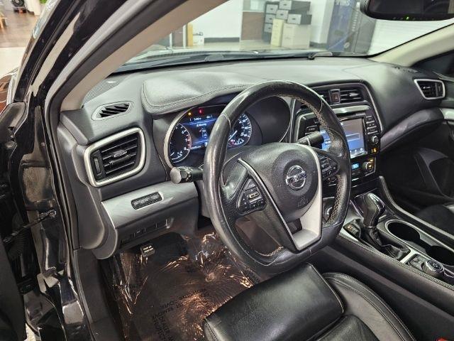 Nissan Maxima SV 3.5L 2017