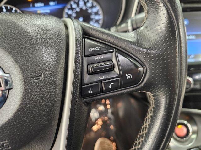 Nissan Maxima SV 3.5L 2017