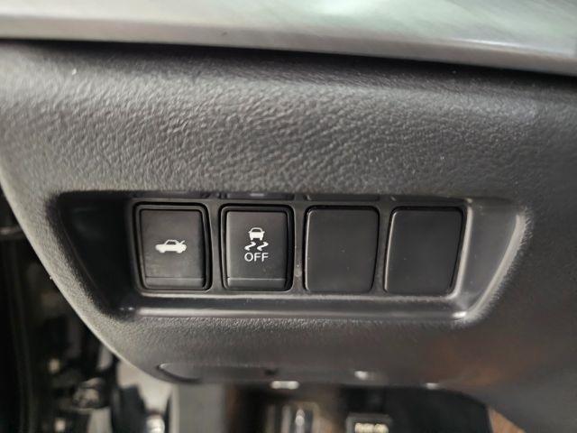 Nissan Maxima SV 3.5L 2017