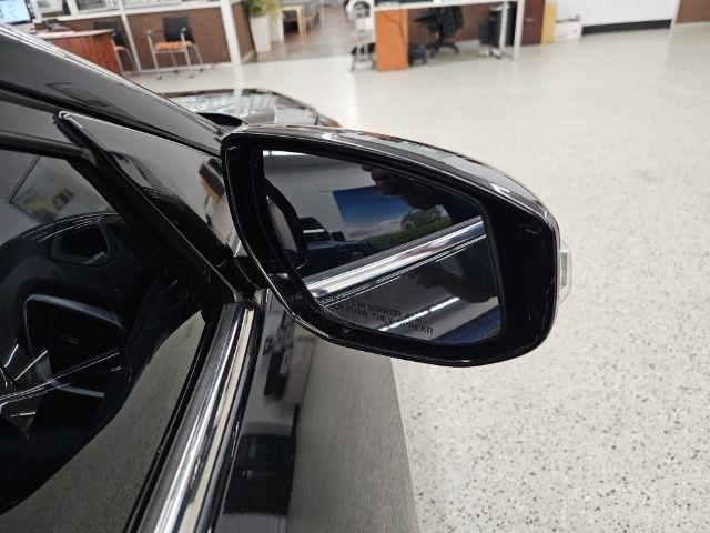 Nissan Maxima SV 3.5L 2017