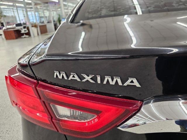 Nissan Maxima SV 3.5L 2017