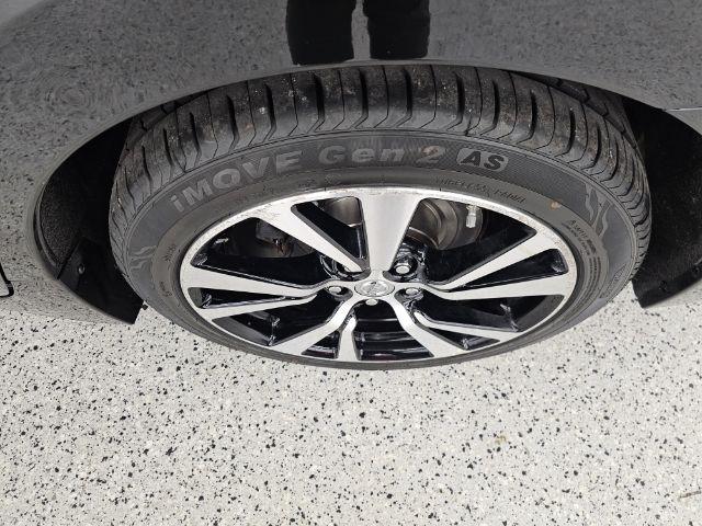 Nissan Maxima SV 3.5L 2017