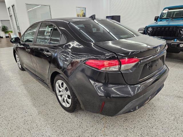 Toyota Corolla LE CVT (Natl) 2021