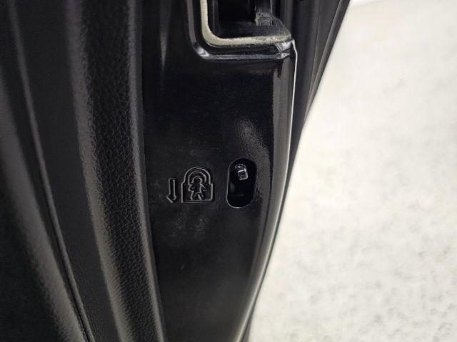 Toyota Corolla LE CVT (Natl) 2021