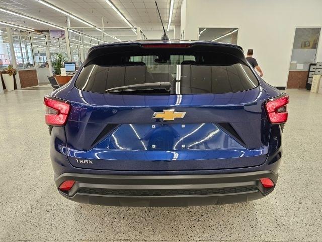 Chevrolet Trax FWD 4dr LS 2024