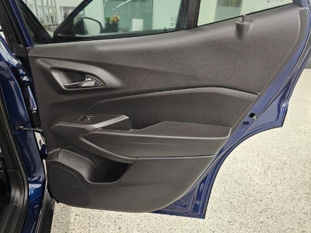 Chevrolet Trax FWD 4dr LS 2024