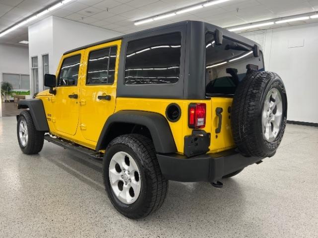 Jeep Wrangler Unlimited 4WD 4dr Sport 2015