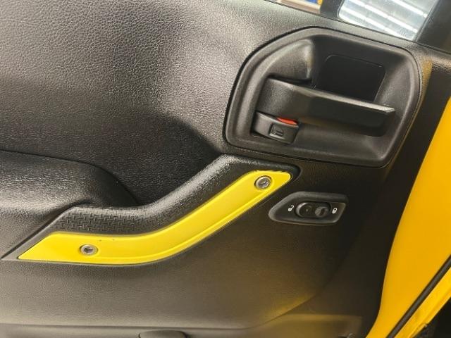 Jeep Wrangler Unlimited 4WD 4dr Sport 2015