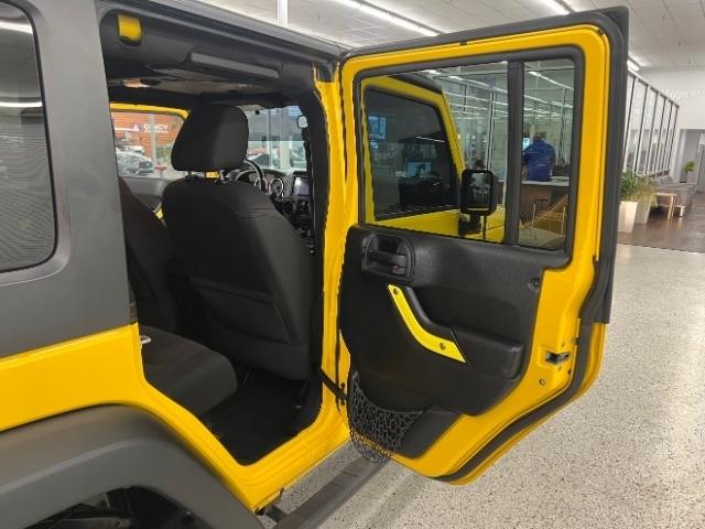 Jeep Wrangler Unlimited 4WD 4dr Sport 2015