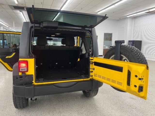 Jeep Wrangler Unlimited 4WD 4dr Sport 2015