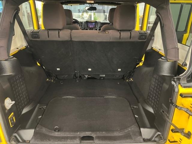 Jeep Wrangler Unlimited 4WD 4dr Sport 2015