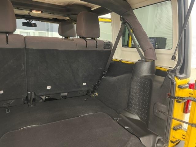 Jeep Wrangler Unlimited 4WD 4dr Sport 2015