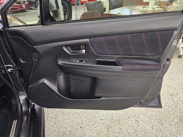 Subaru WRX STI 4dr Sdn 2015