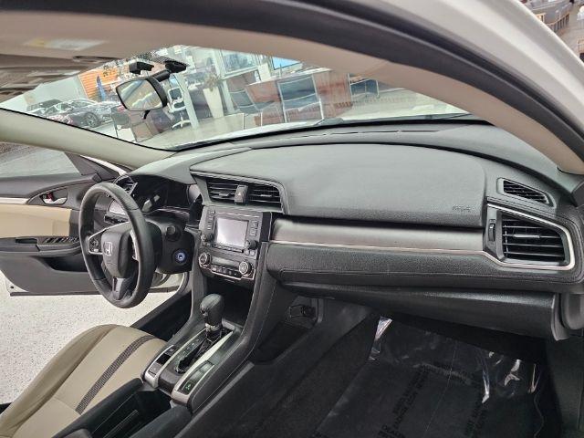 Honda Civic Sedan 4dr CVT LX 2016