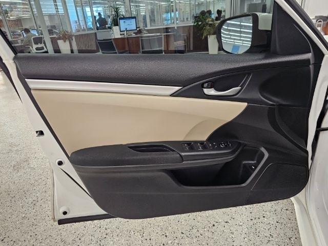 Honda Civic Sedan 4dr CVT LX 2016