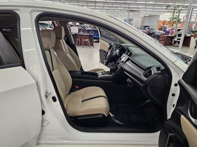 Honda Civic Sedan 4dr CVT LX 2016