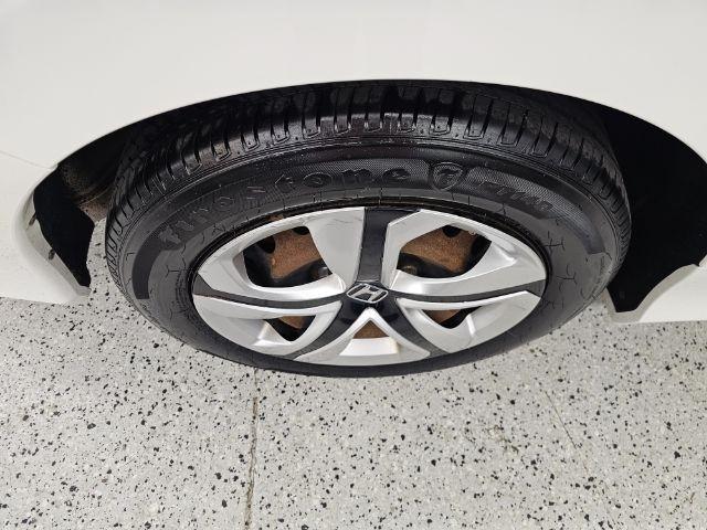 Honda Civic Sedan 4dr CVT LX 2016