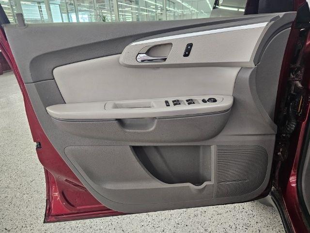 Chevrolet Traverse FWD 4dr LT w/1LT 2010