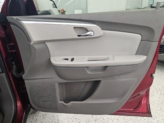Chevrolet Traverse FWD 4dr LT w/1LT 2010