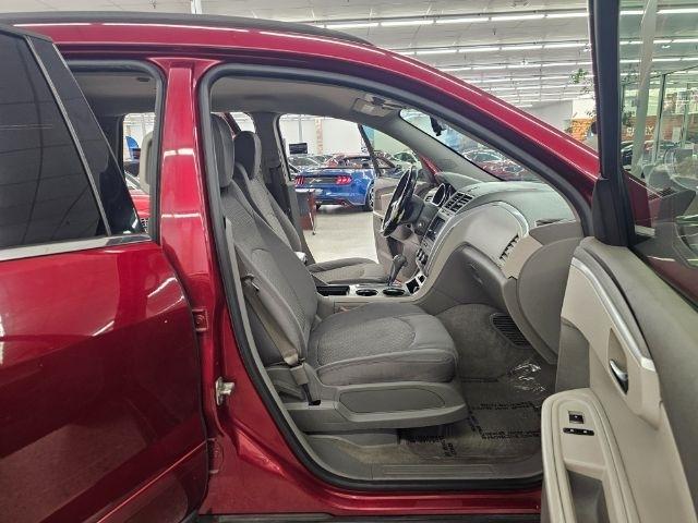 Chevrolet Traverse FWD 4dr LT w/1LT 2010