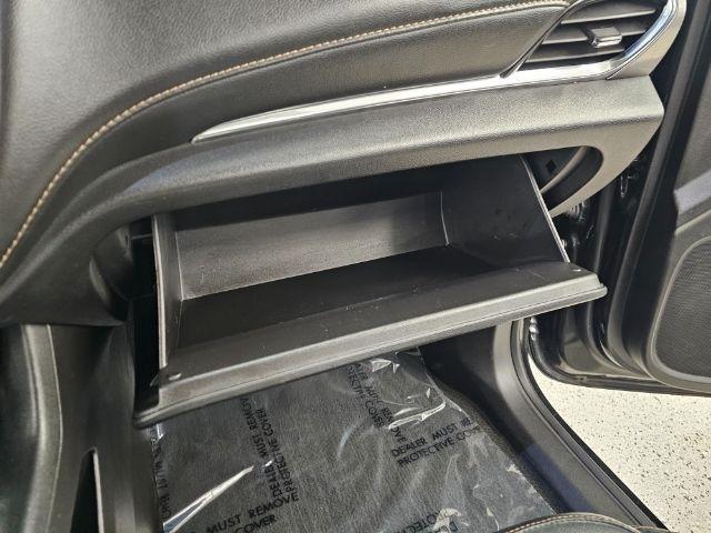 Chevrolet Traverse AWD 4dr RS w/2LT 2019