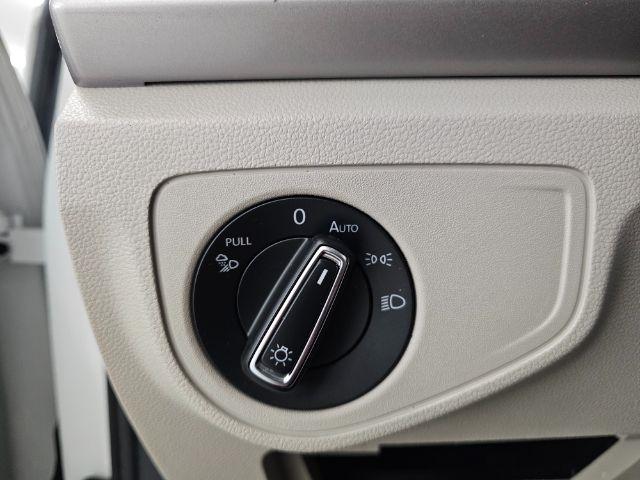 Volkswagen Atlas 2021.5 3.6L V6 SEL 4MOTION 2021