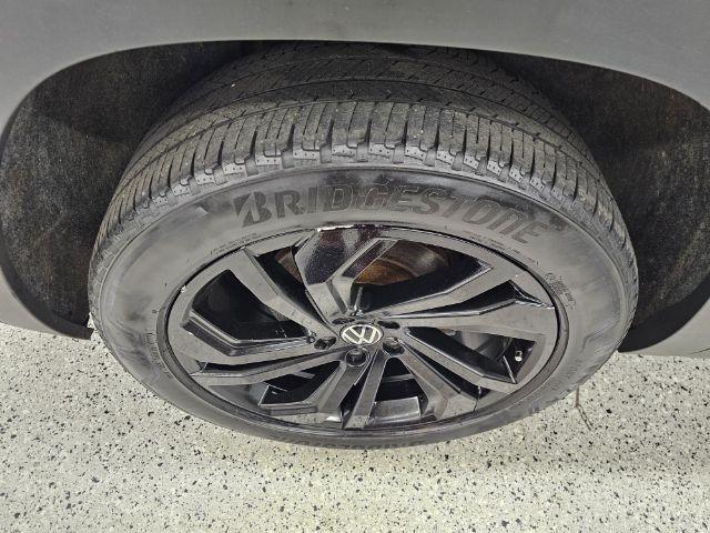 Volkswagen Atlas 2021.5 3.6L V6 SEL 4MOTION 2021