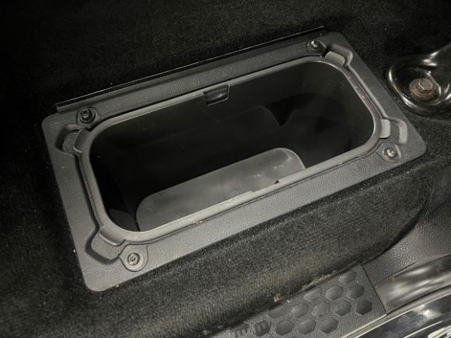 RAM 1500 4WD Crew Cab 140.5" Big Horn 2016