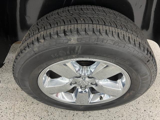 RAM 1500 4WD Crew Cab 140.5" Big Horn 2016