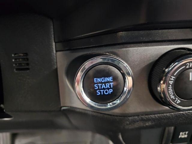 Toyota Tacoma 4WD TRD Off Road Double Cab 5' Bed V6 MT (Natl) 2023