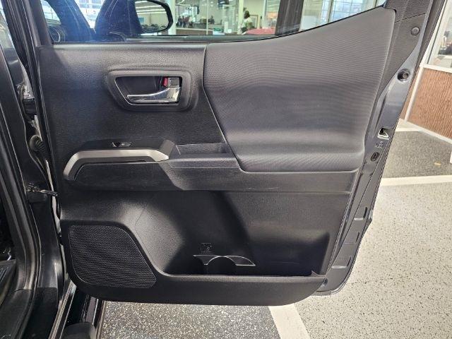 Toyota Tacoma 4WD TRD Off Road Double Cab 5' Bed V6 MT (Natl) 2023