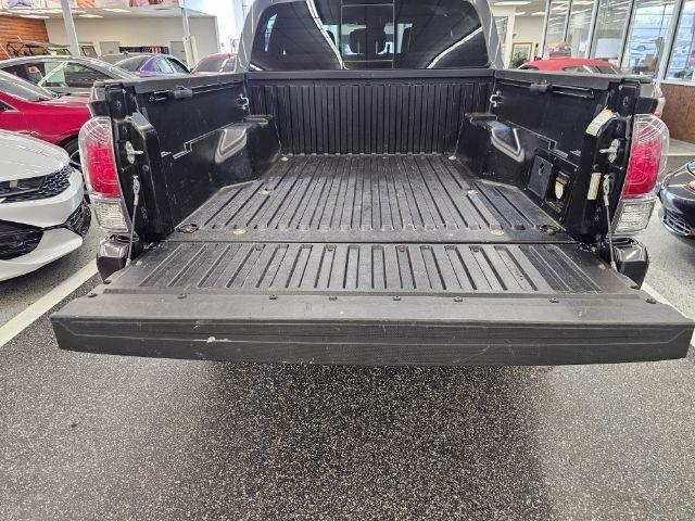 Toyota Tacoma 4WD TRD Off Road Double Cab 5' Bed V6 MT (Natl) 2023