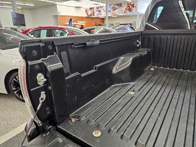 Toyota Tacoma 4WD TRD Off Road Double Cab 5' Bed V6 MT (Natl) 2023