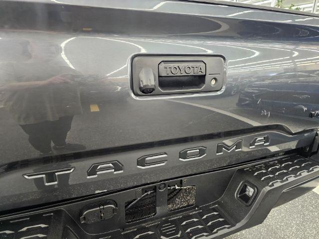 Toyota Tacoma 4WD TRD Off Road Double Cab 5' Bed V6 MT (Natl) 2023