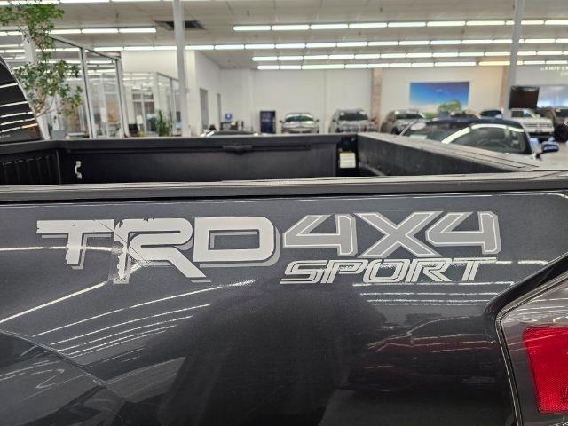 Toyota Tacoma 4WD TRD Off Road Double Cab 5' Bed V6 MT (Natl) 2023