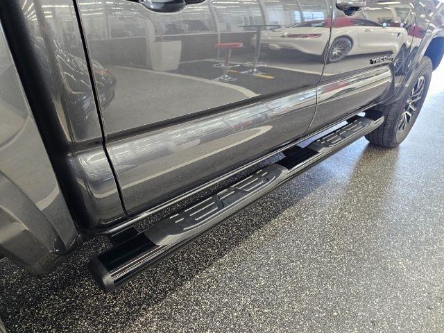 Toyota Tacoma 4WD TRD Off Road Double Cab 5' Bed V6 MT (Natl) 2023