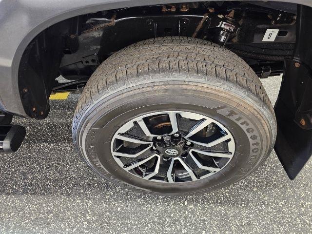 Toyota Tacoma 4WD TRD Off Road Double Cab 5' Bed V6 MT (Natl) 2023