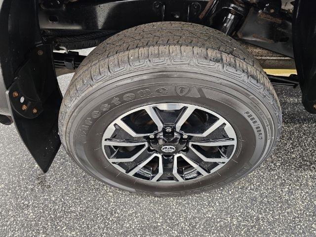 Toyota Tacoma 4WD TRD Off Road Double Cab 5' Bed V6 MT (Natl) 2023