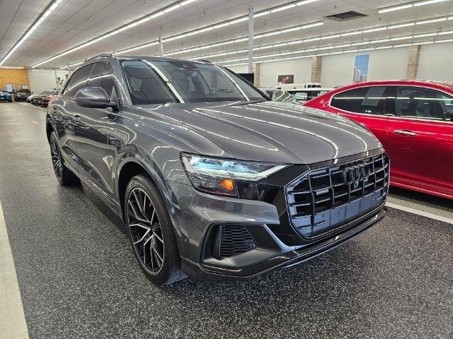 Audi Q8 Premium Plus 55 TFSI quattro 2021